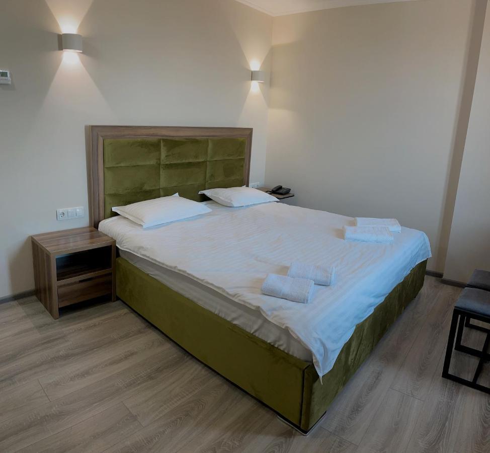 Hotel Nova Biškek Exteriér fotografie