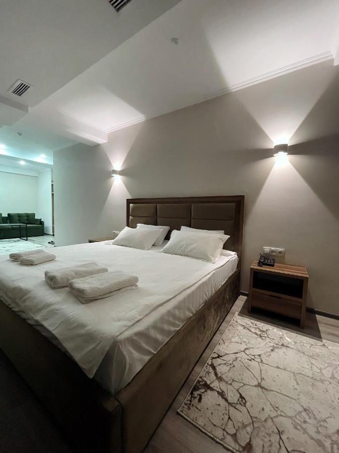 Hotel Nova Biškek Exteriér fotografie
